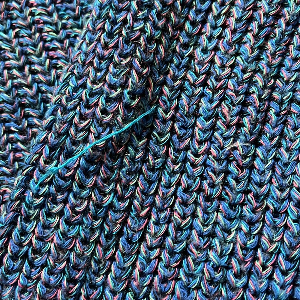 Express Sweater - Picture 3 of 6